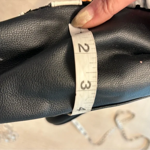 Betsey Johnson Striped Bag with Sequins Medium Sz. New‎ Condition. - Picture 6 of 13